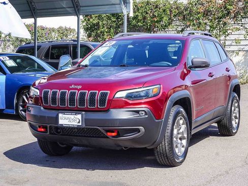 Used 2021 Jeep Cherokee Trailhawk AWD/4WD image 4
