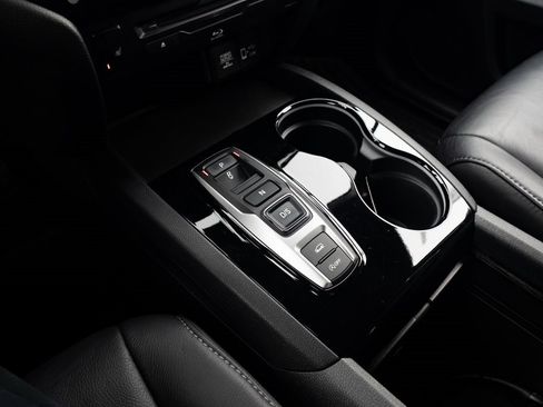 Used 2022 Honda Pilot Touring image 17