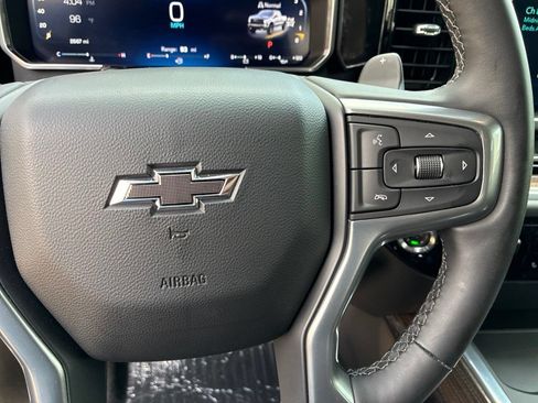 Used 2026 Chevrolet Silverado 1500 LT Trail Boss w/ LT Trail Boss Premium Package AWD/4WD image 25