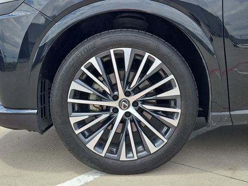 Used 2023 Lexus RX 350 Premium Plus w/ Cold Area Package FWD image 13