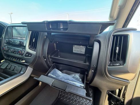 Used 2019 Chevrolet Silverado 2500 LTZ w/ LTZ Plus Package AWD/4WD image 30