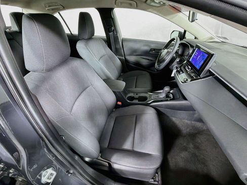 Used 2024 Toyota Corolla LE FWD image 28