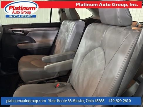 Used 2022 Toyota Highlander Platinum image 26
