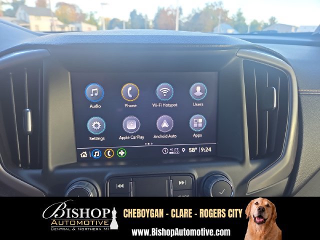 Used 2024 GMC Terrain AT4 w/ Tech Package AWD/4WD image 6