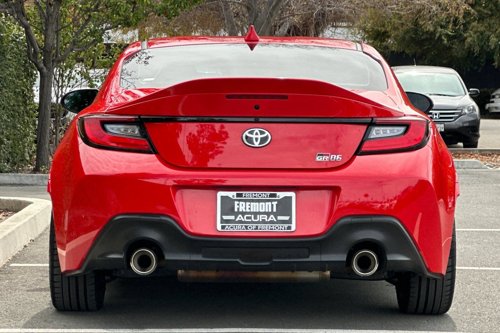 Used 2025 Toyota GR86 Premium w/ ALL Weather Mat Package (TMS) RWD image 5
