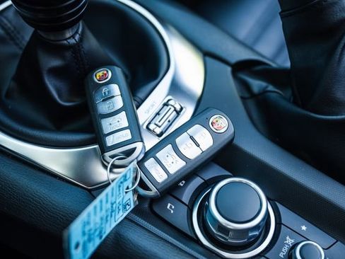 Used 2020 FIAT 124 Spider Abarth w/ Convenience Group image 86