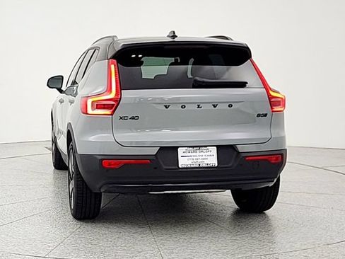 New 2026 Volvo XC40 B5 Ultra w/ Protection Package Premier AWD/4WD image 6