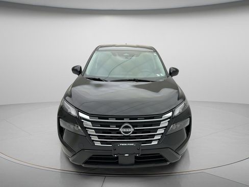 Used 2025 Nissan Rogue SV AWD/4WD image 2