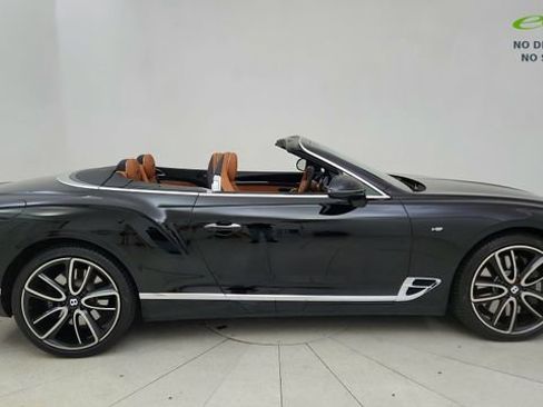 Used 2022 Bentley Continental GT AWD/4WD image 6