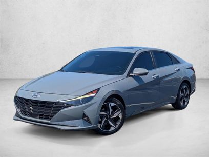Used 2021 Hyundai Elantra SEL w/ Convenience + Premium Package