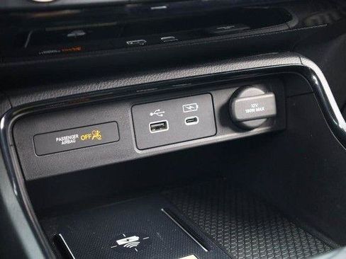 Used 2025 Honda CR-V EX-L image 15