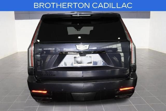 Certified 2025 Cadillac Escalade ESV Sport w/ LPO, ONYX Package AWD/4WD image 5