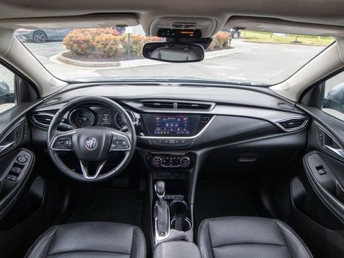 Used 2021 Buick Encore GX Essence w/ Experience Buick Package image 21