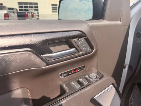 Used 2024 GMC Sierra 1500 AT4X w/ AT4X AEV Edition AWD/4WD image 16