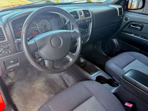 Used 2010 GMC Canyon SLE AWD/4WD image 18