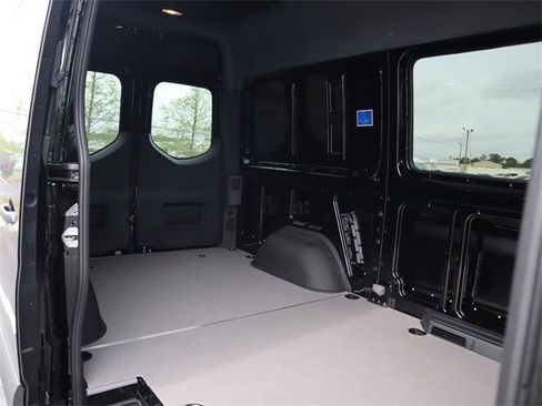 Used 2024 Mercedes-Benz Sprinter 144 Cargo image 4