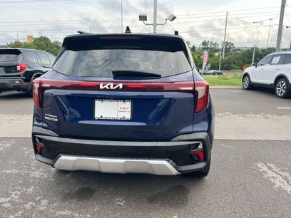 Used 2024 Kia Seltos EX