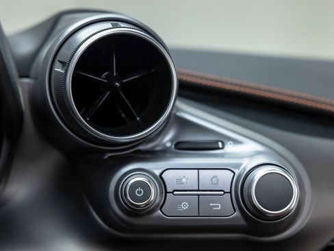 Certified 2022 Ferrari F8 Tributo image 74