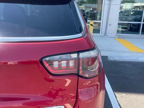 Used 2020 Jeep Compass Latitude FWD image 6