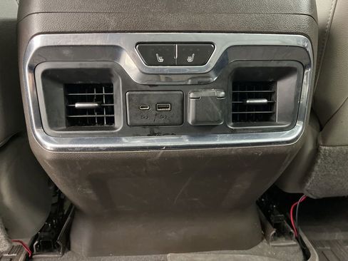 Used 2021 GMC Sierra 1500 SLT w/ SLT Premium Package image 24