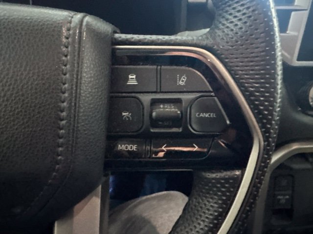 Used 2024 Toyota Tundra Limited w/ Power Package AWD/4WD image 15