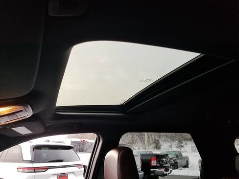 Certified 2025 Dodge Durango GT image 23