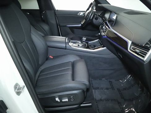 Used 2020 BMW X5 xDrive40i w/ Premium Package AWD/4WD image 38