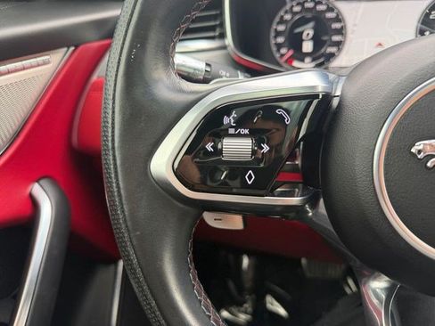 Used 2021 Jaguar F-PACE SVR AWD/4WD image 22