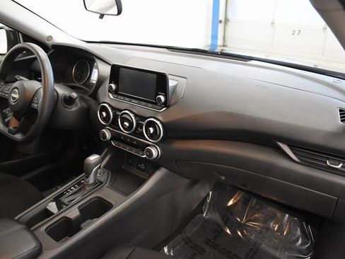 Used 2025 Nissan Sentra S image 20