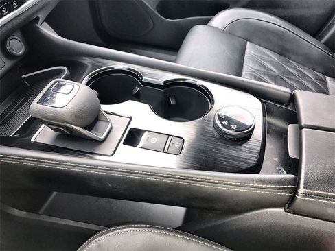 Used 2023 Nissan Rogue Platinum w/ Platinum Premium Package image 21