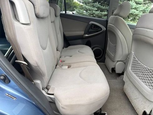 Used 2006 Toyota RAV4 Limited FWD image 25