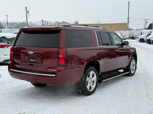Used 2019 Chevrolet Suburban Premier image 8