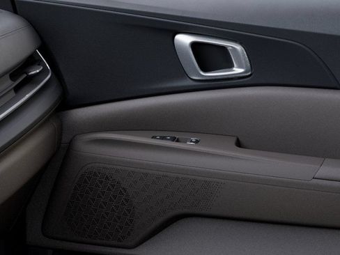 New 2026 Kia Carnival EX FWD image 25