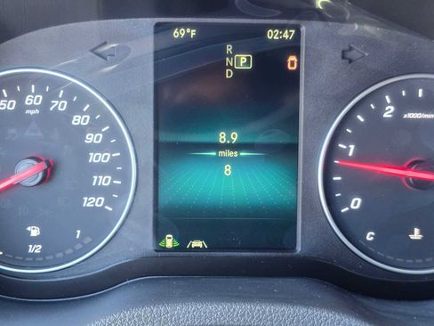 Used 2024 Mercedes-Benz Sprinter 2500 image 40