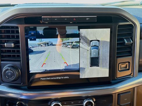 Used 2021 Ford F150 Lariat w/ Equipment Group 502A High image 13