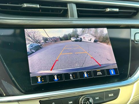 Used 2021 Buick Encore GX Essence w/ Advanced Technology Package image 31