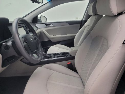 Used 2016 Hyundai Sonata SE FWD image 17