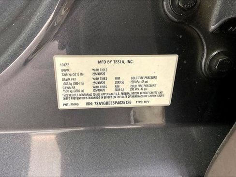 Used 2023 Tesla Model Y Long Range AWD/4WD image 34