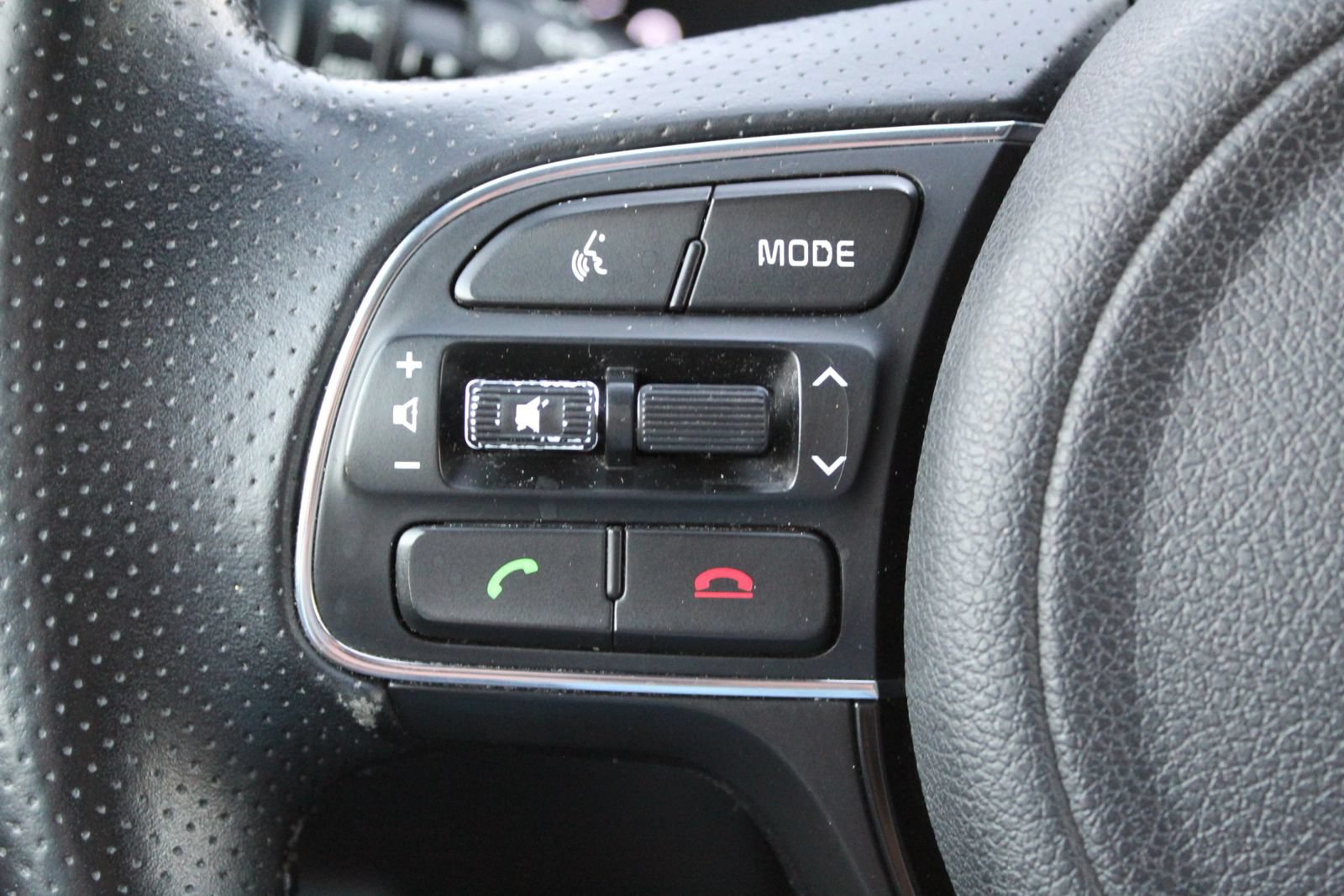 Used 2017 Kia Sportage SX FWD image 16