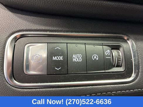Used 2025 Buick Enclave Preferred image 19