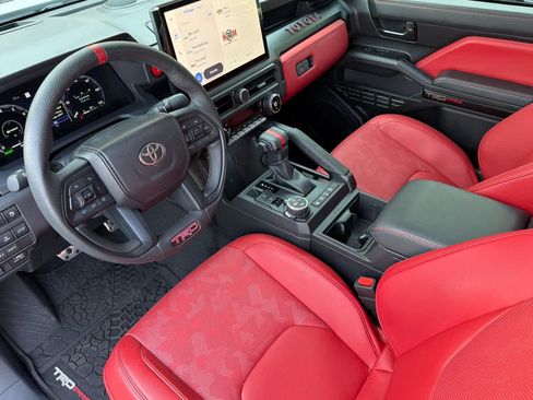 Used 2024 Toyota Tacoma TRD Pro AWD/4WD image 13