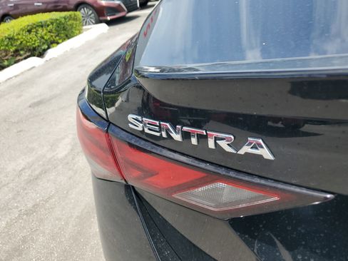 New 2025 Nissan Sentra SR w/ SR Premium Package image 7