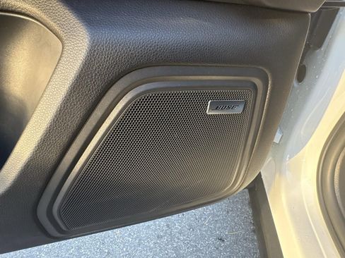 Used 2018 Porsche Macan image 17