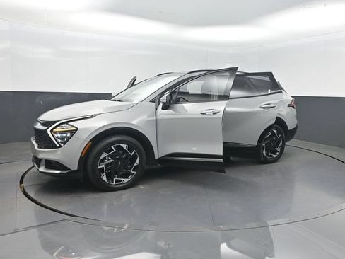 Used 2024 Kia Sportage SX FWD image 33