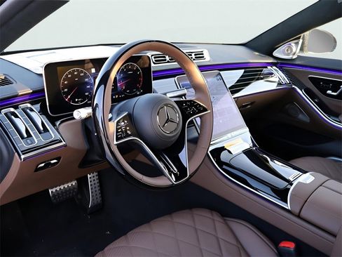 New 2026 Mercedes-Benz S 580 4MATIC Sedan image 19