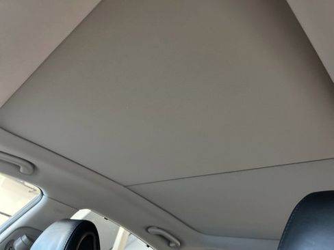 Used 2013 Hyundai Azera w/ Technology Pkg image 28