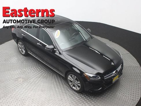 Used 2018 Mercedes-Benz C 300 4MATIC Sedan image 3