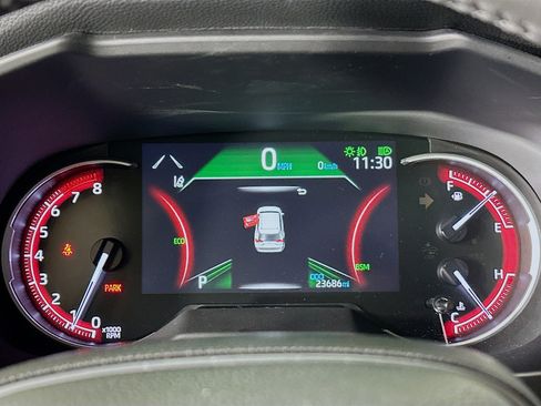 Used 2023 Toyota RAV4 XLE Premium image 19