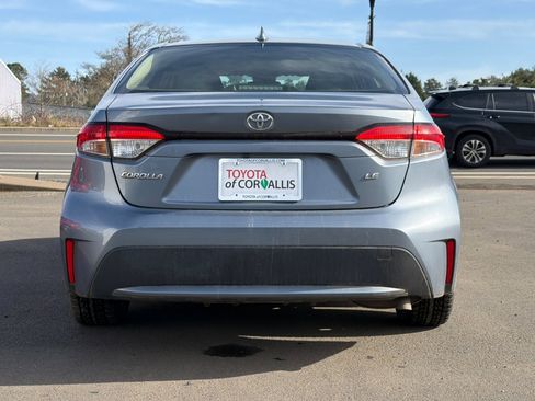 Used 2020 Toyota Corolla LE image 5