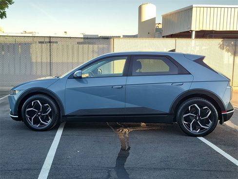 Used 2024 Hyundai Ioniq 5 SEL image 28